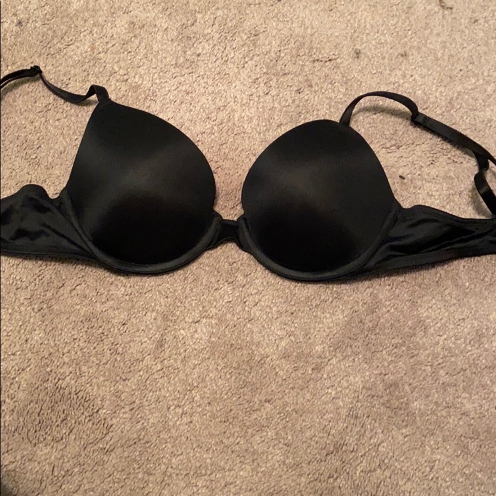 PINK VICTORIA SECRET push up bra 34B (brand new)